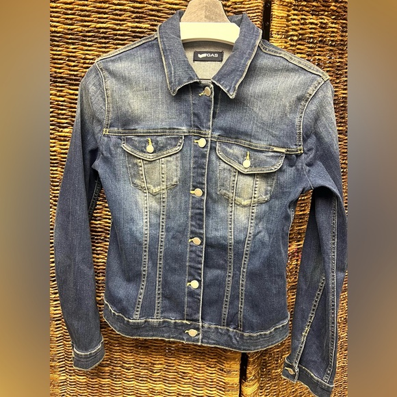 Gas Jeans- Blue Denim Jacket, Size:‎ Large (Junior sizing) - Picture 1 of 6
